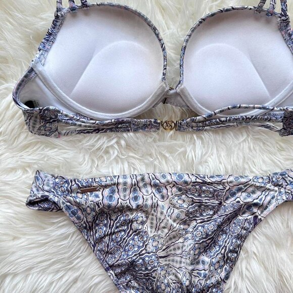 Victoria’s Secret 2014 Bombshell Push-up Blue and white bikini set - Picture 7 of 8